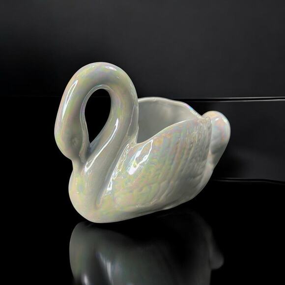 Vintage Cerami Off White blueish iridescent Swan Planter/trinet Vase 5.5 X 4 - Picture 2 of 9